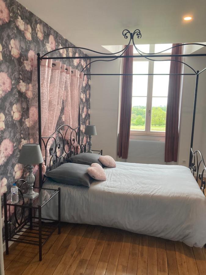 Chateau De La Bouchatte Chambre Les Roses Chazemais Kültér fotó