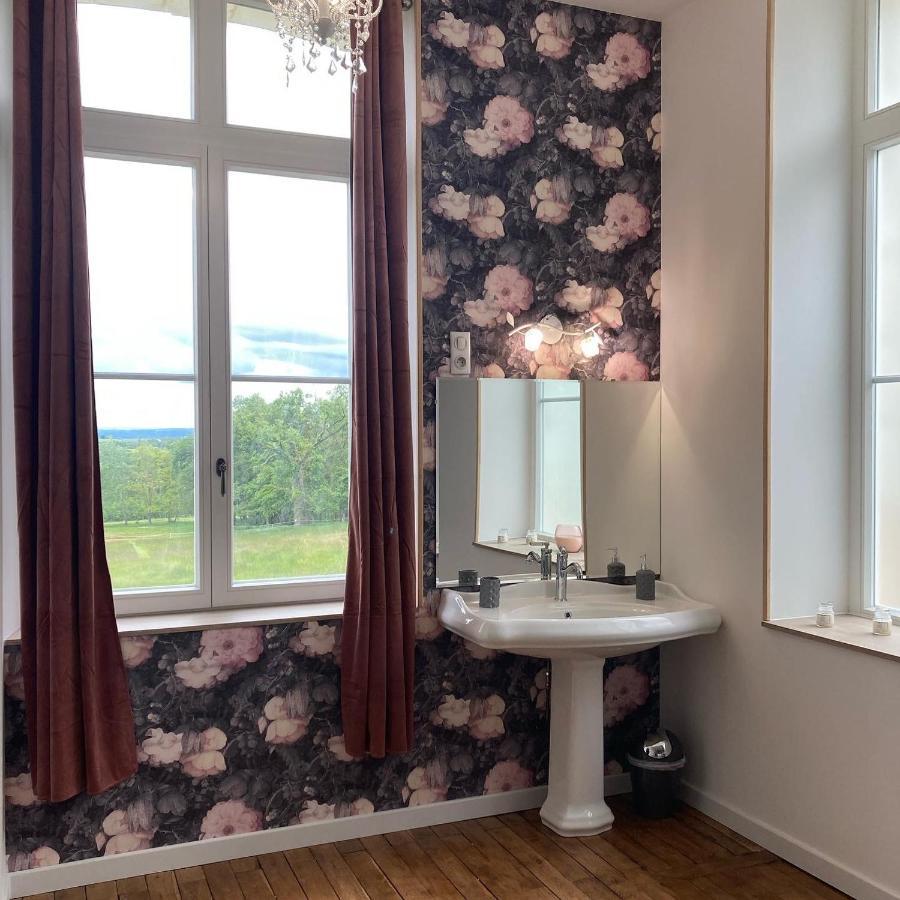 Chateau De La Bouchatte Chambre Les Roses Chazemais Kültér fotó