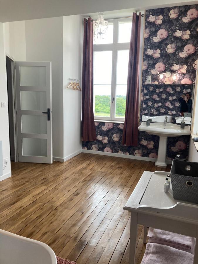 Chateau De La Bouchatte Chambre Les Roses Chazemais Kültér fotó